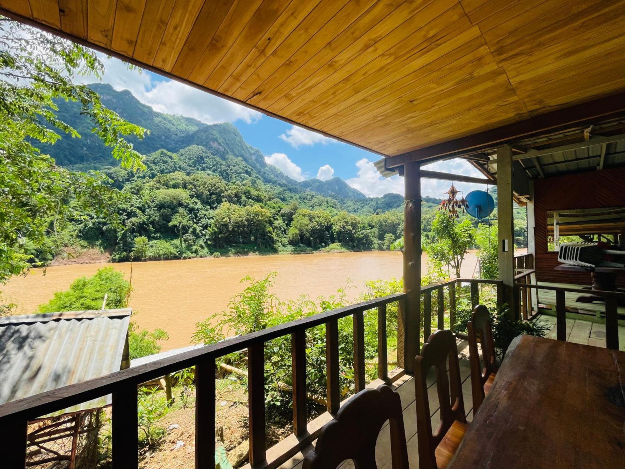 Nong Khiaw Ing Ing Mountain View Bed and Breakfast Buitenkant foto